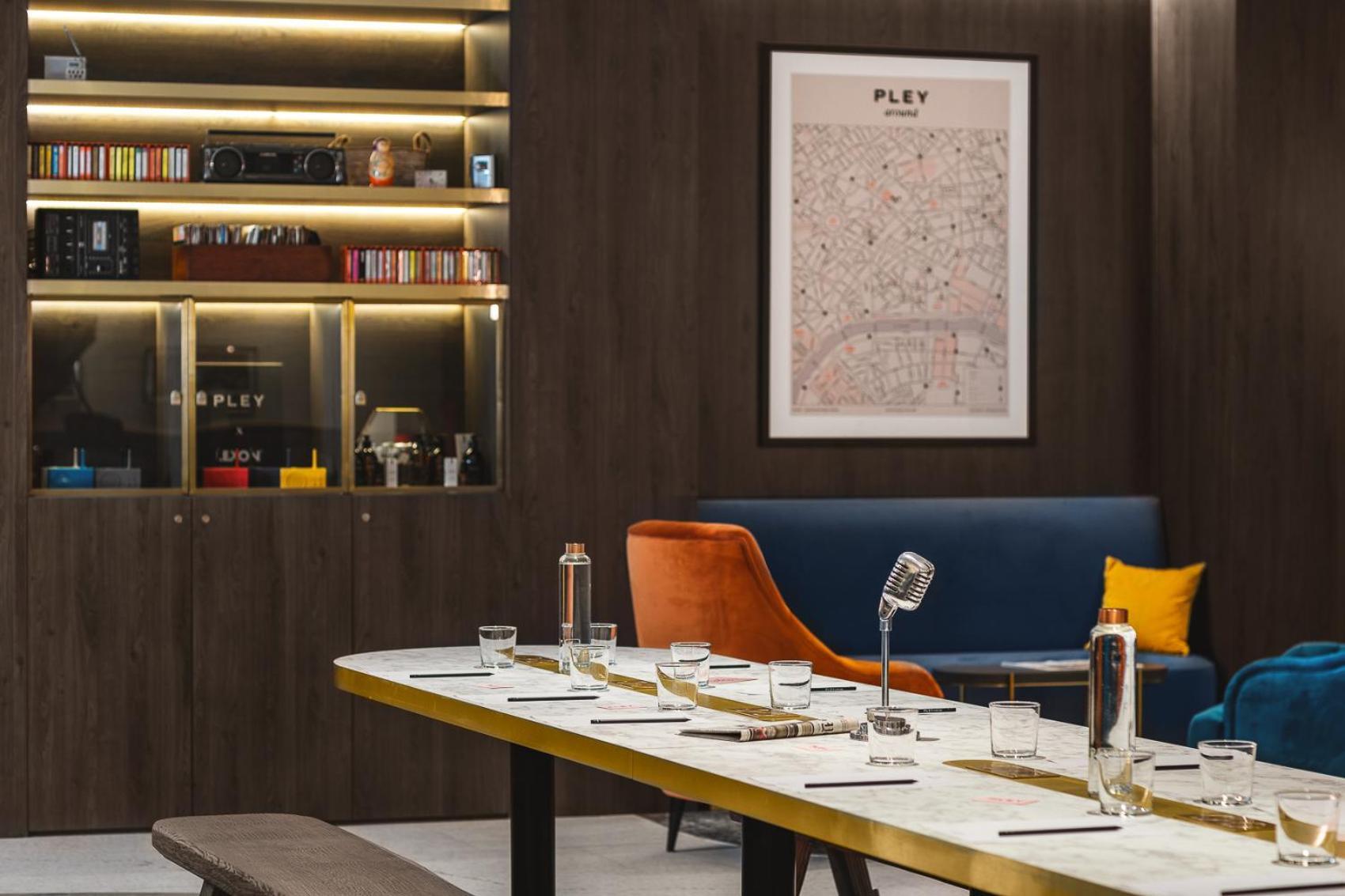 Pley Hotel Paris