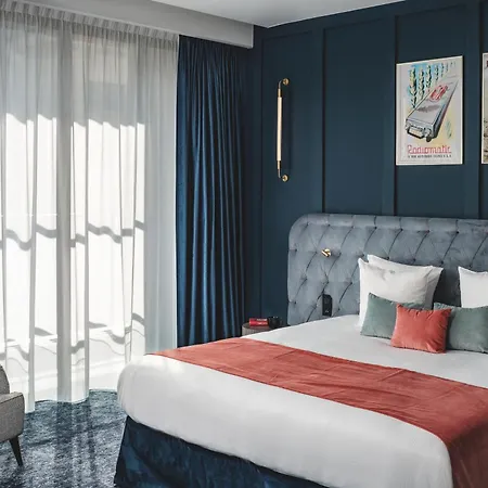 Pley Hotel Parigi